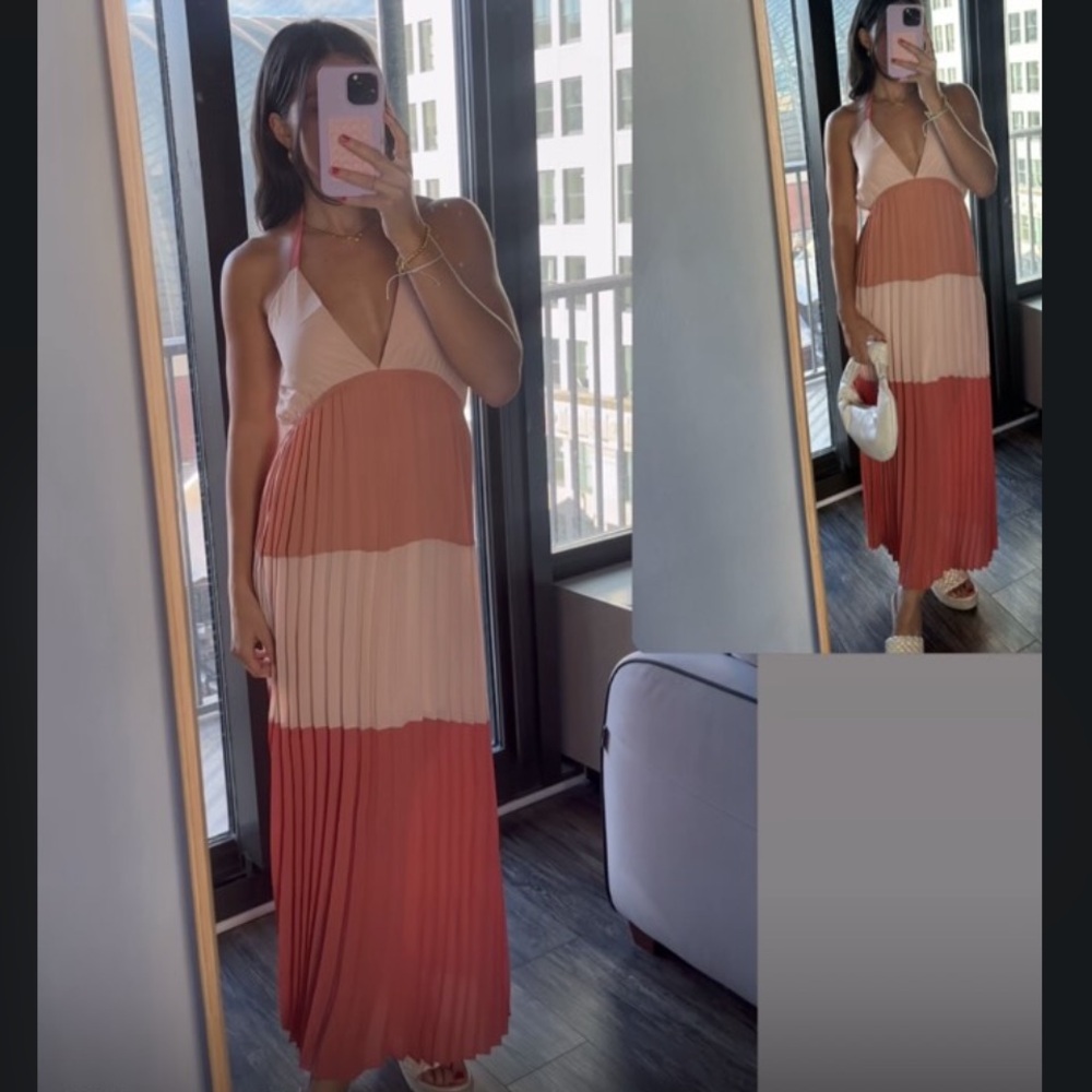 Pink Lily Backless Halter Dress in Pink